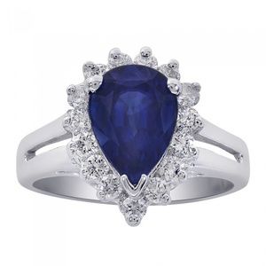 2.25 Ct Pear Cut Sapphire & 0.50 Ct Diamond Ring